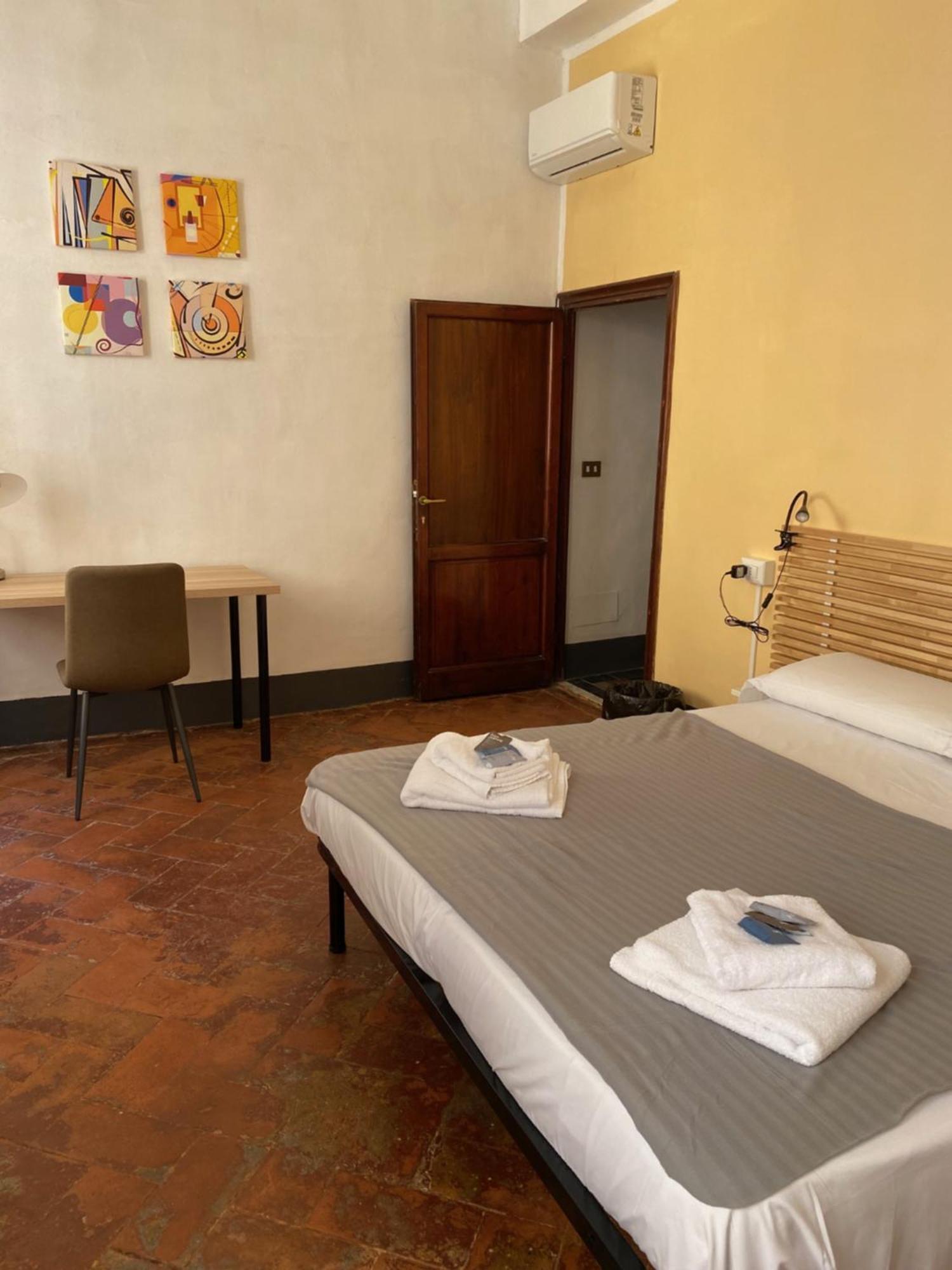 Da I' Gini Guesthouse Florenz Exterior foto